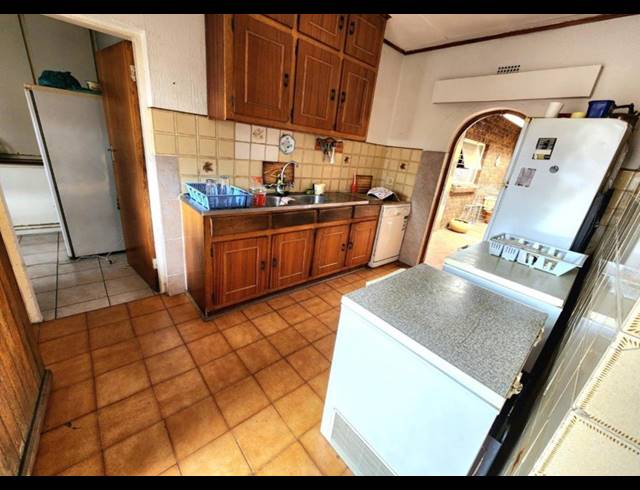 3 BEDROOM HOUSE FOR SALE IN MAYBERRY PARK